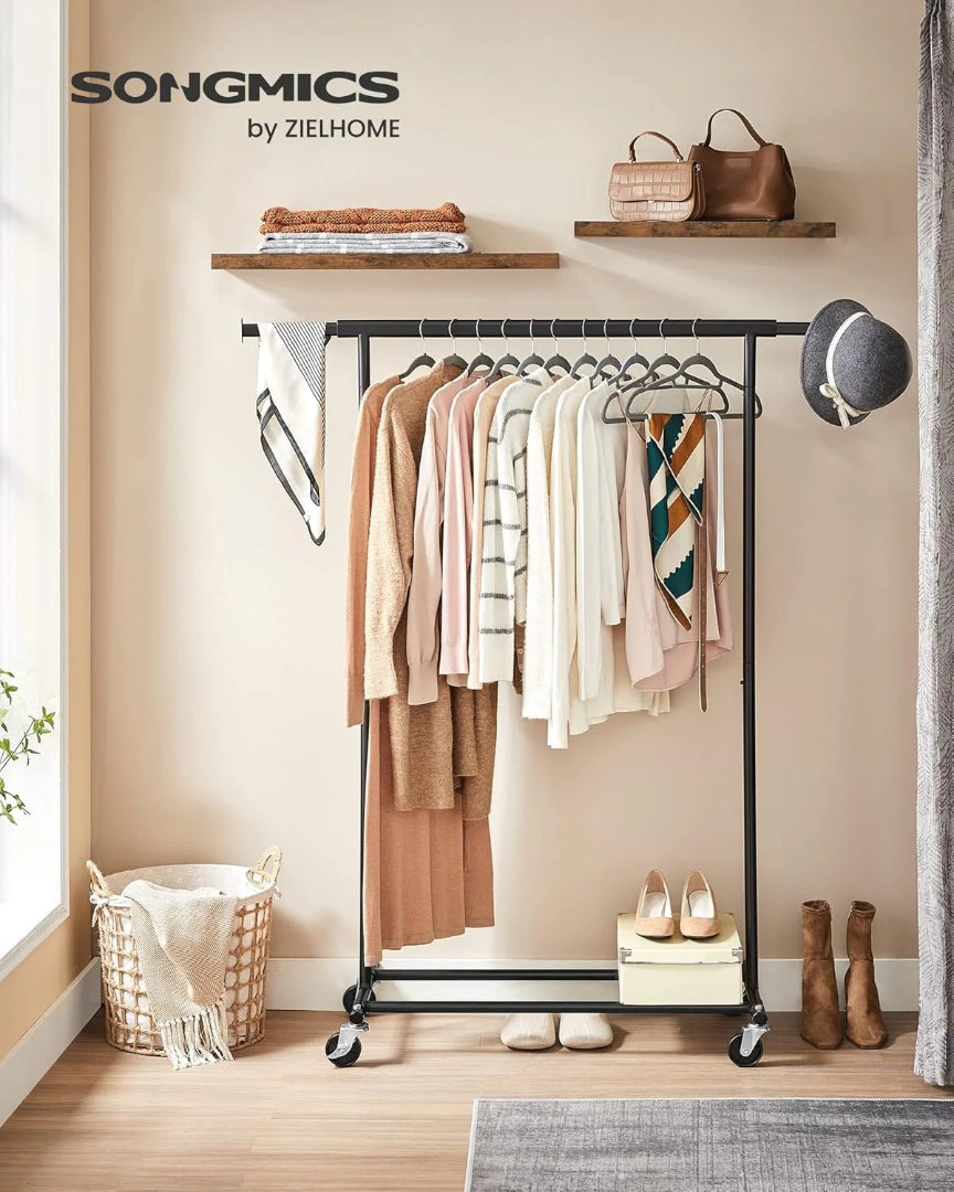 Tøjstativ på hjul – udtrækkeligt metalstativ 90 kg