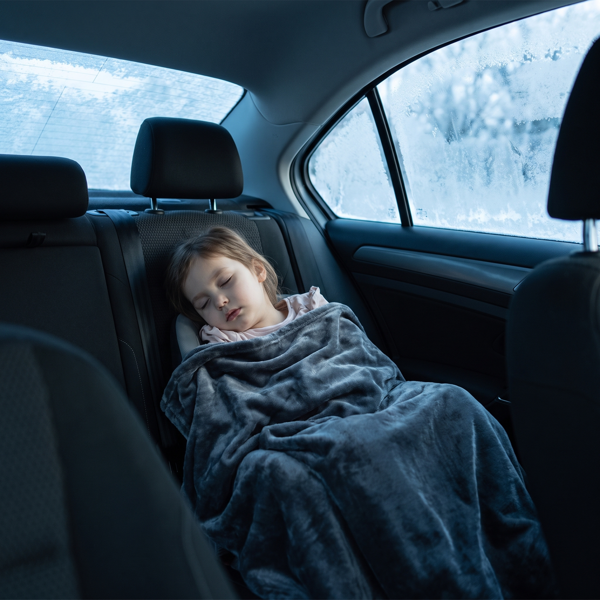Lyserødt varmetæppe til bilen med betjening til ni varmetrin
