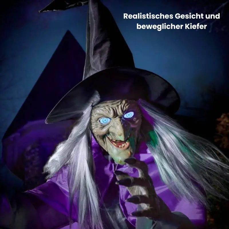 Halloweenheks med lysende øjne hængt op ved en indgang