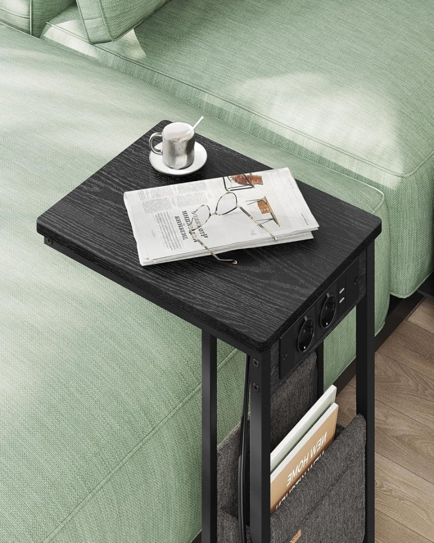 C-formet sidebord med stikkontakt og USB – produktvisning 6 | Noreva Home