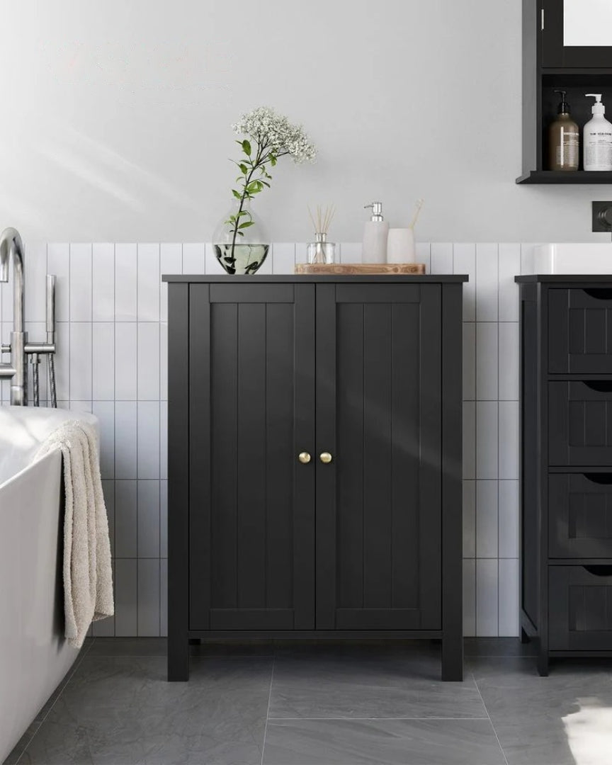 Fritstående badeværelsesskab med låger og justerbare hylder, 23,6 in bredt, produktvisning 2 | Noreva Home