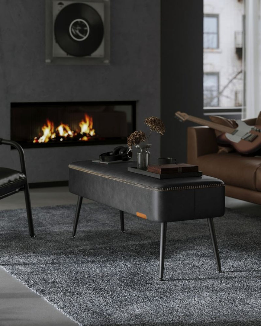 Polstret bænk med ben i stål til fodenden af sengen, produktvisning 11 | Noreva Home