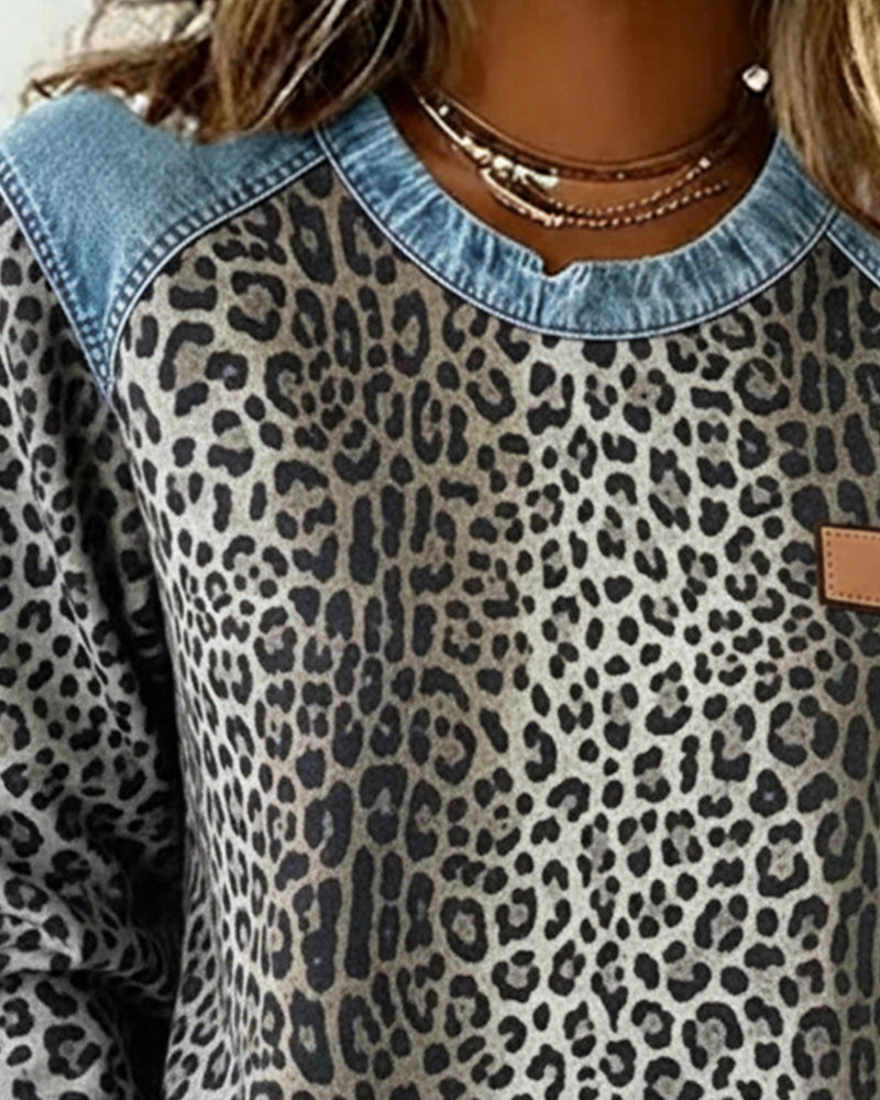 Sweatshirt til damer med leopardmønster og kanter i denimlook, billede 5