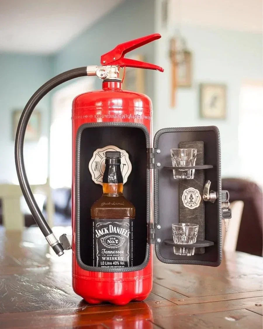 Skjult minibar i metal med design som en ildslukker – billede 5
