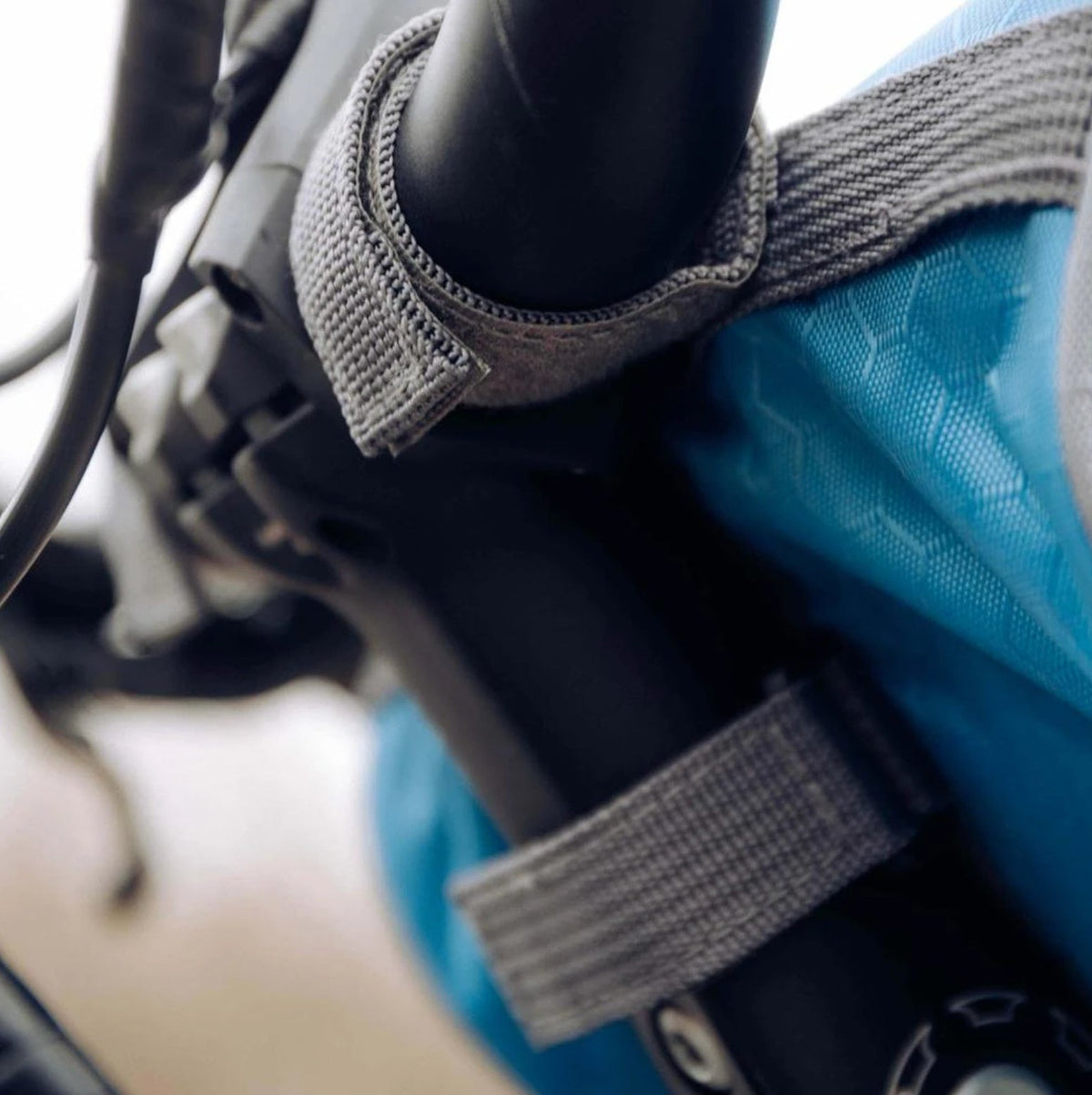 Vandafvisende styrtaske til cykel med gennemsigtigt touchrum – billede 4