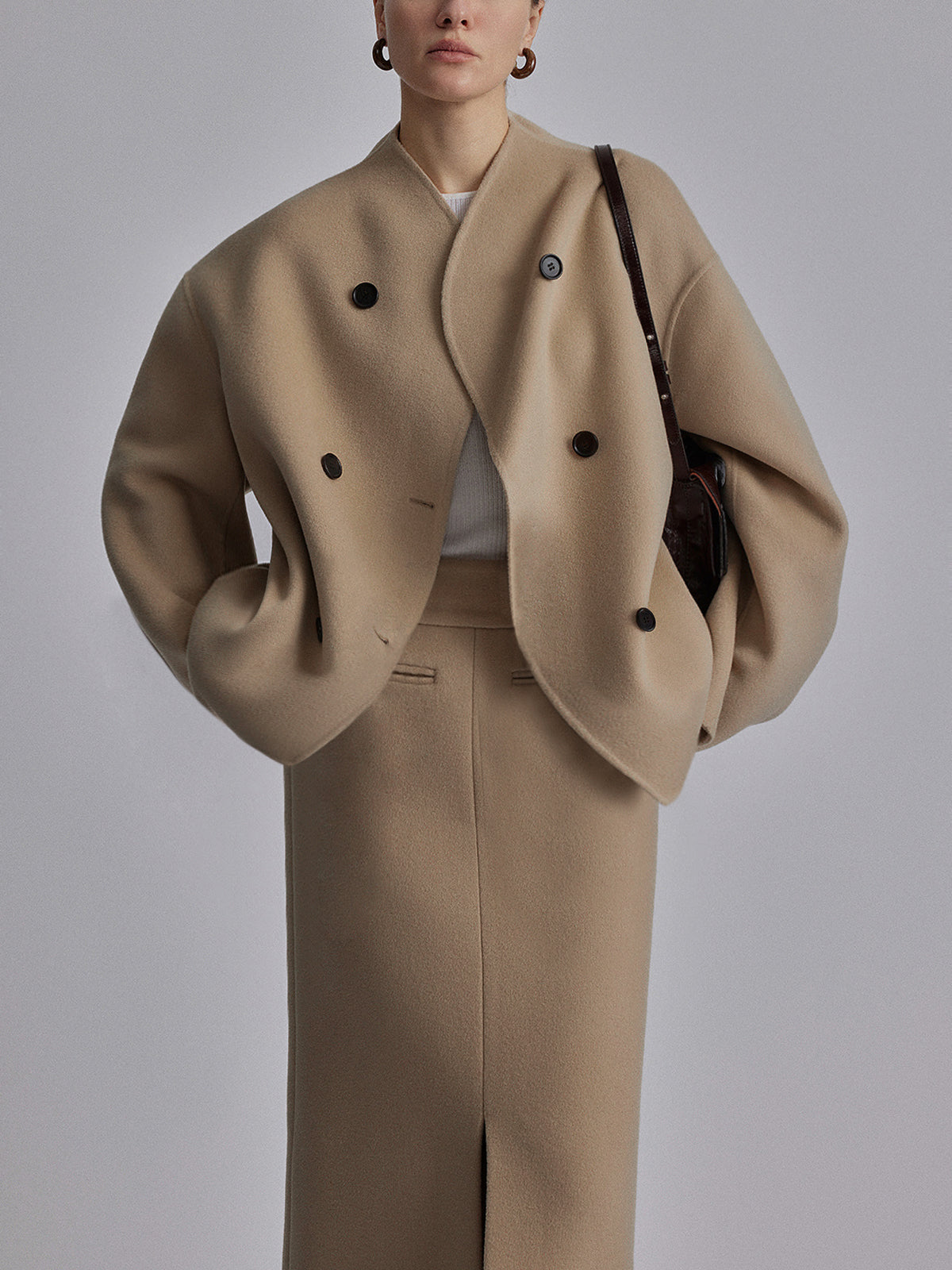 KNAPHOLT oversize damejakke i khaki – billede 8