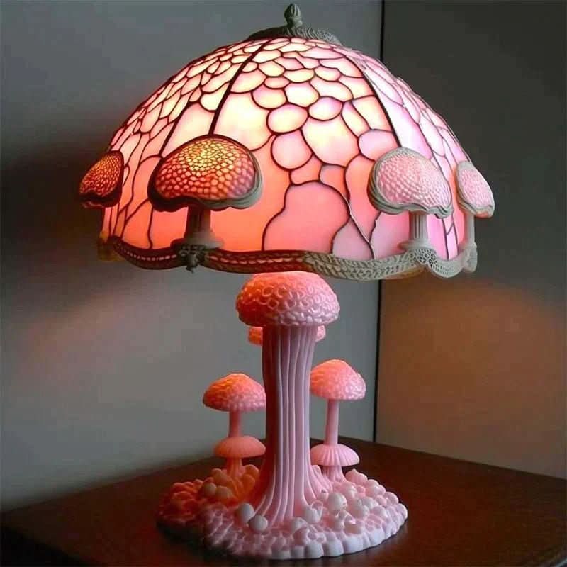Dekorativ mosaiklampe i farvet glas med blødt lys – billede 7