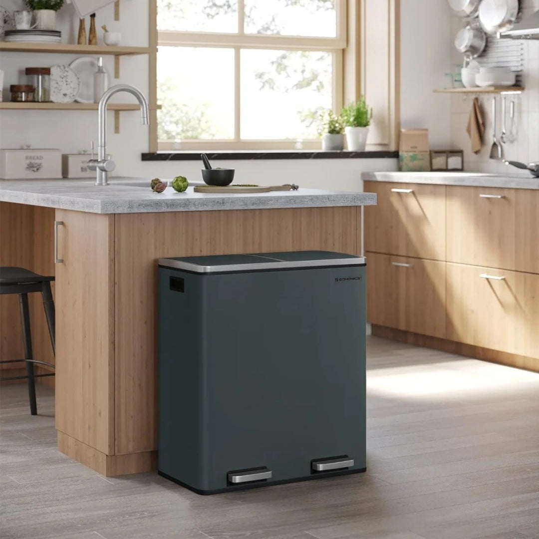 Affaldsspand i rustfrit stål med pedal – produktvisning 2 | Noreva Home