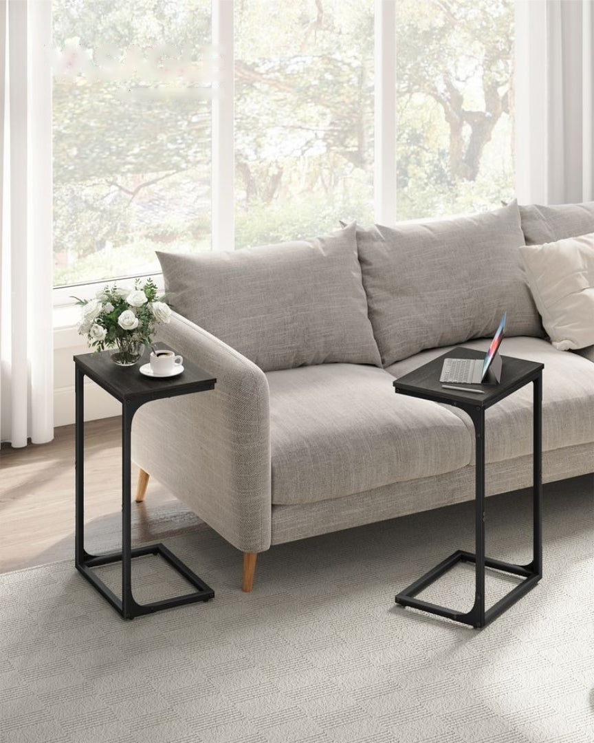 C-formet sidebord med metalstel og justerbare fødder, enkelt eller sæt med to, produktvisning 18 | Noreva Home