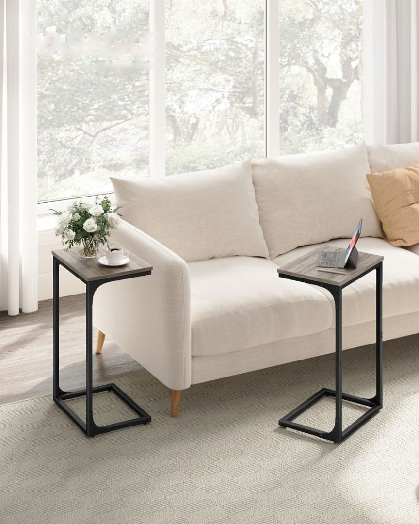 C-formet sidebord med metalstel og justerbare fødder, enkelt eller sæt med to, produktvisning 28 | Noreva Home