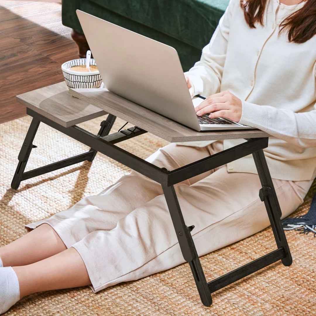 Laptopbord til seng og sofa med vipbar plade og justerbar højde, produktvisning 3 | Noreva Home