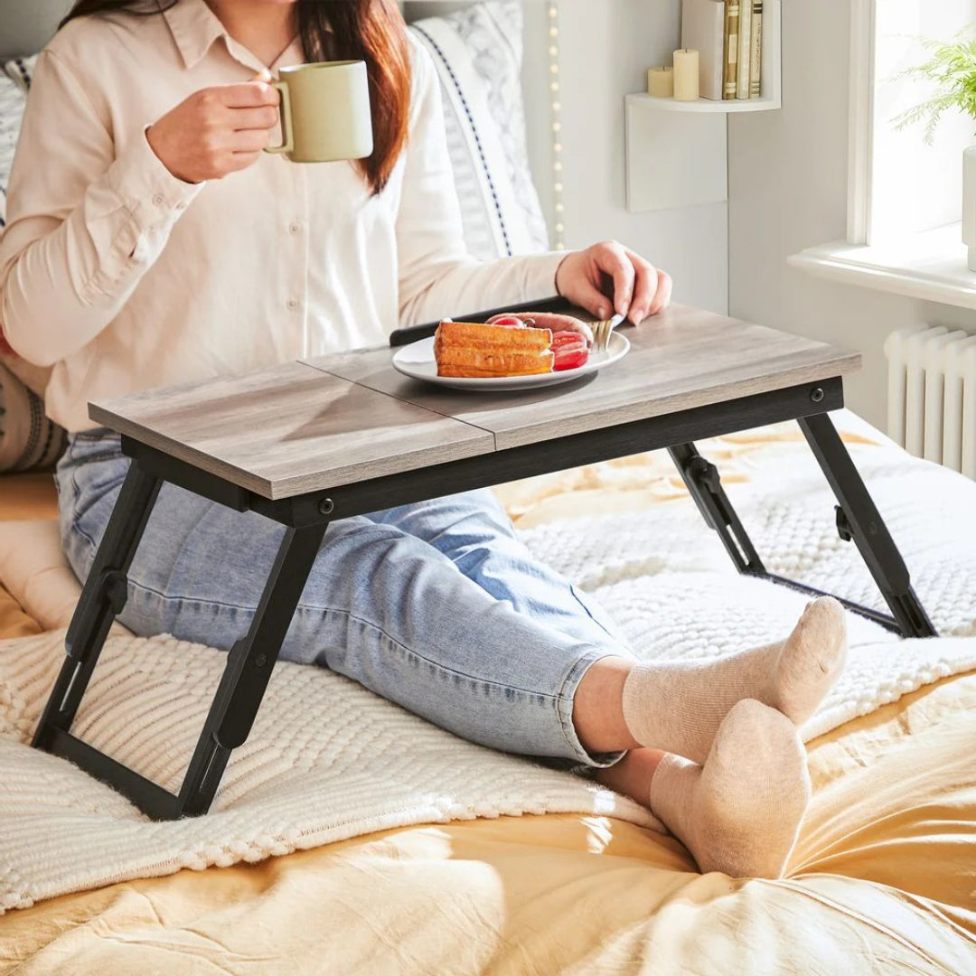 Laptopbord til seng og sofa med vipbar plade og justerbar højde, produktvisning 4 | Noreva Home