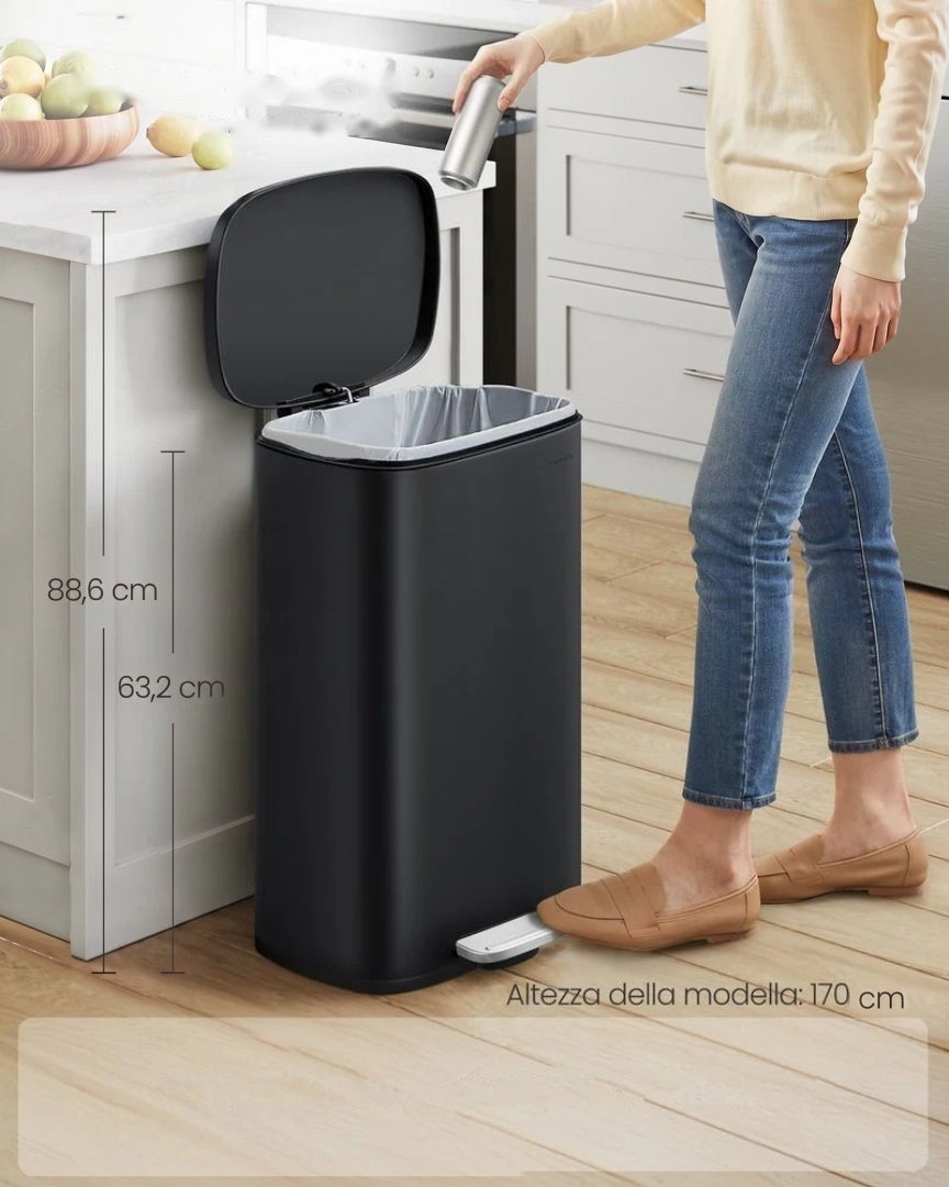 Trinbetjent skraldespand på 13 gallon i rustfrit stål med soft close-låg, produktvisning 8 | Noreva Home