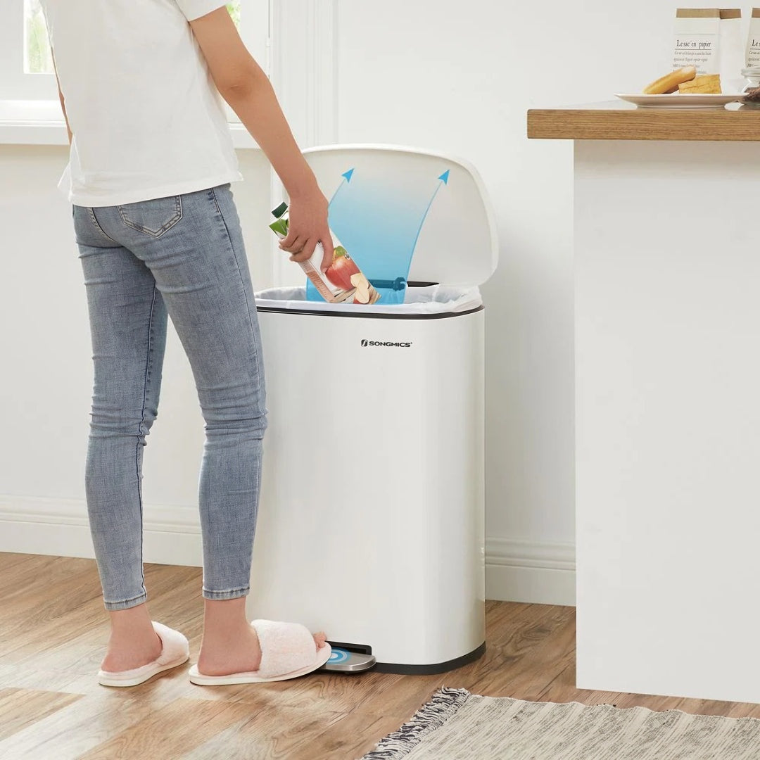Trinbetjent skraldespand på 13 gallon i rustfrit stål med soft close-låg, produktvisning 14 | Noreva Home