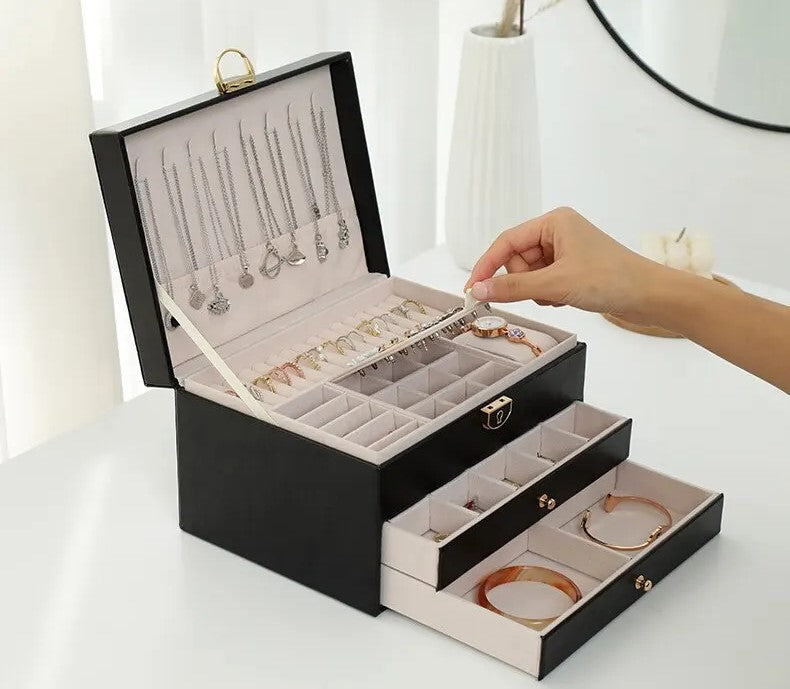 SMYKKEVANG smykkeskrin i læder – billede 9